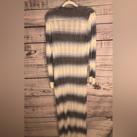 Striped Long Cardigan size Large - Picture 7 of 9